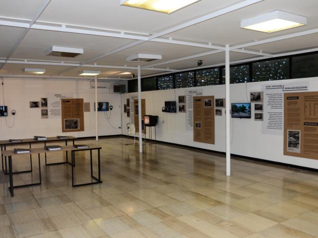 Otvaranje izložbe "Spomenici na nišanu" u Sarajevu