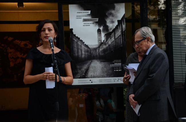President of the ICTY Carmel Agius and History Museum of BiH director Elma Hašimbegović opening the exhibition "Targeting Monuments" in Sarajevo